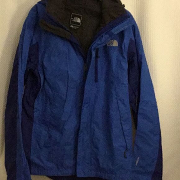 Mens the North Face Rain Jacket